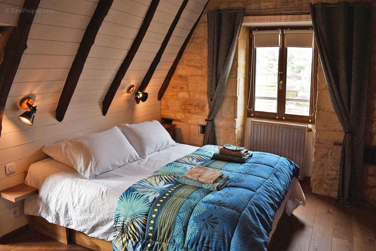 Maison à SARLAT-LA-CANEDA