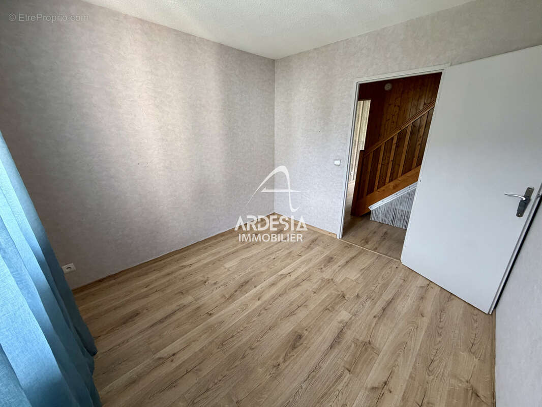 Appartement à SAINT-JEAN-DE-MAURIENNE