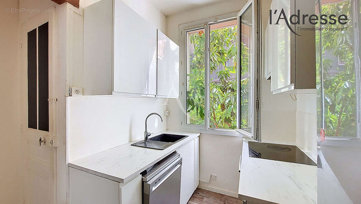 Appartement à SURESNES