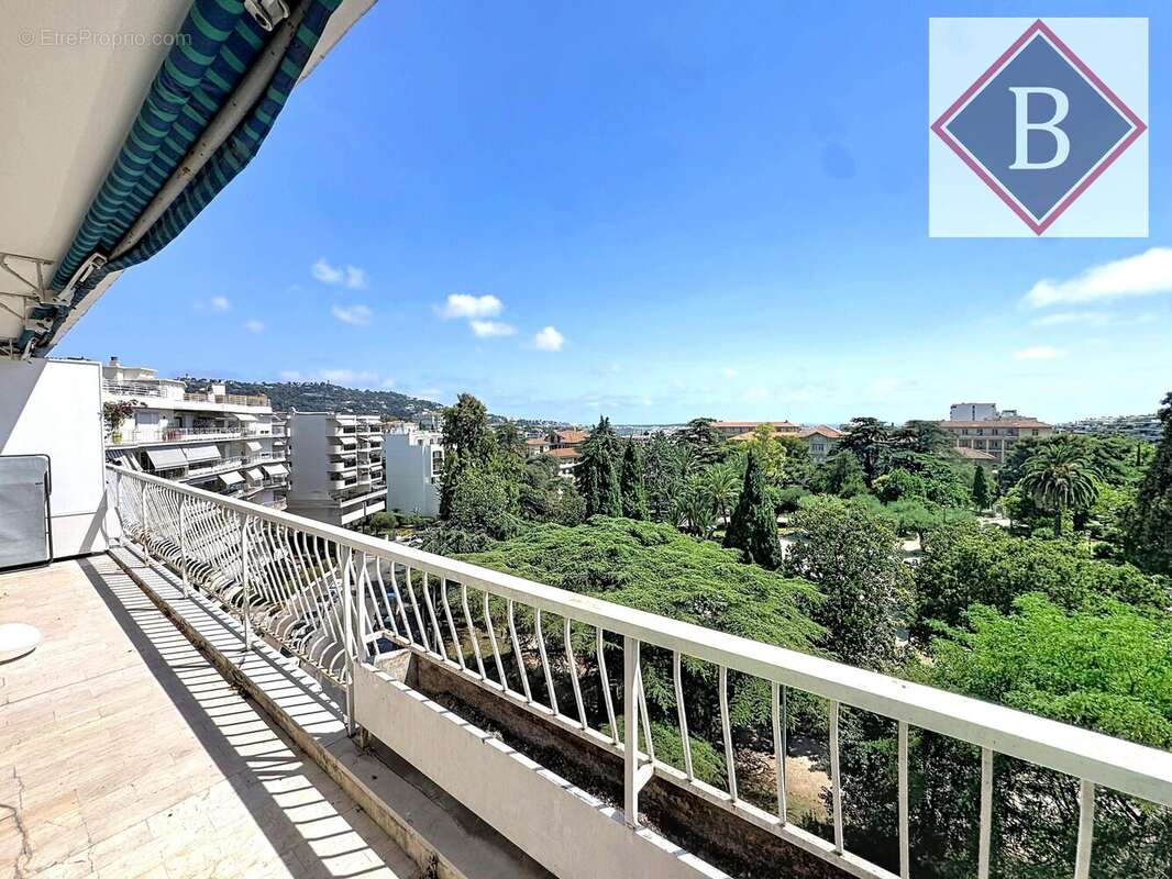 Appartement à LE CANNET
