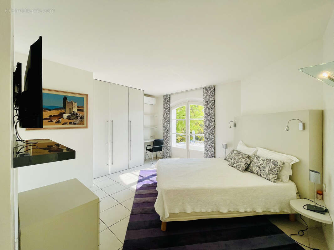 Maison à MOUGINS