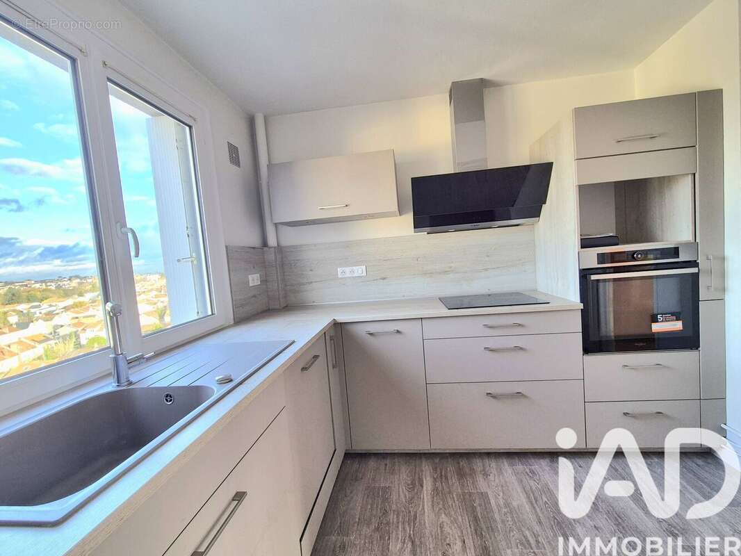 Photo 9 - Appartement à LIMOGES