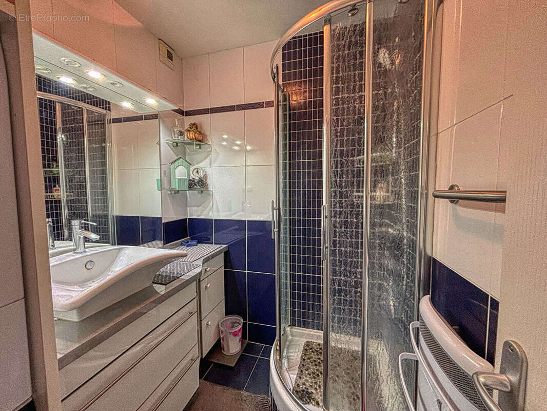 Appartement à VAUX-SUR-MER