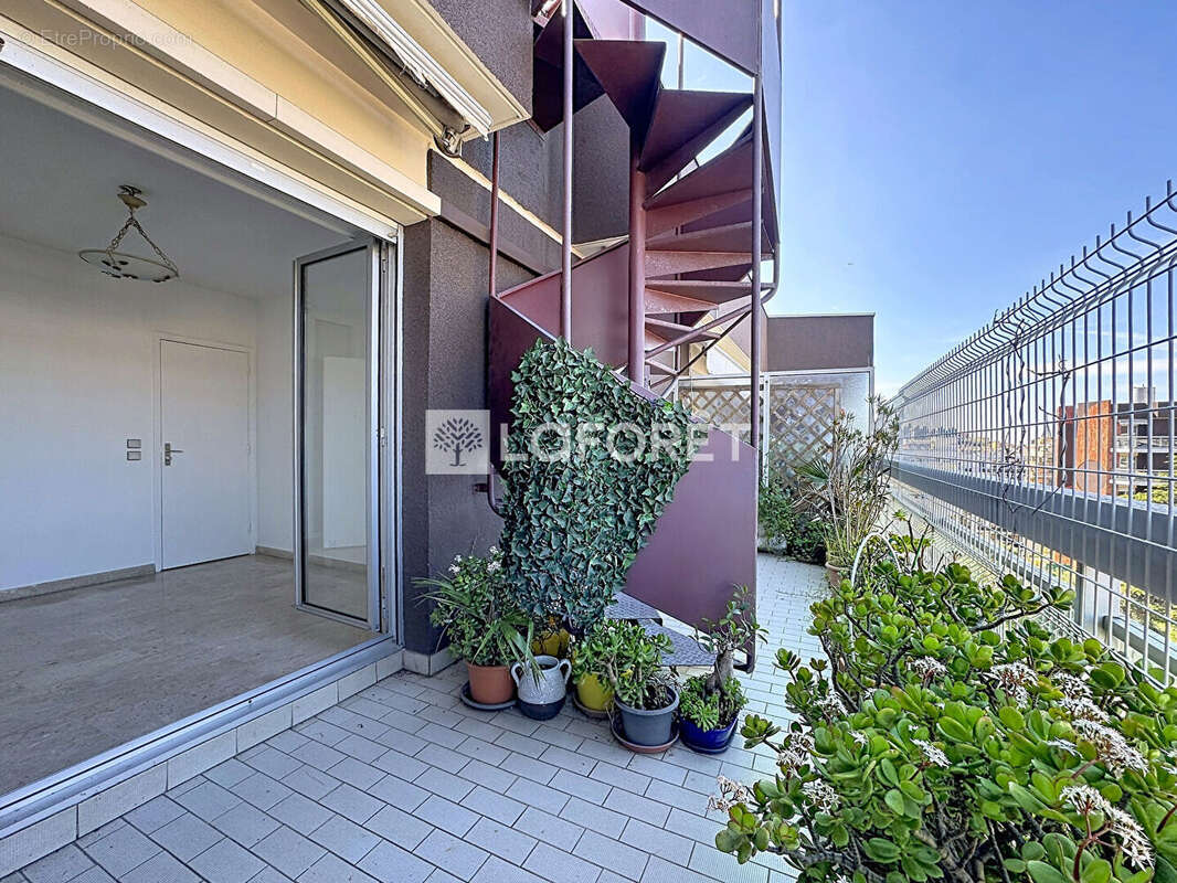 Appartement à NICE