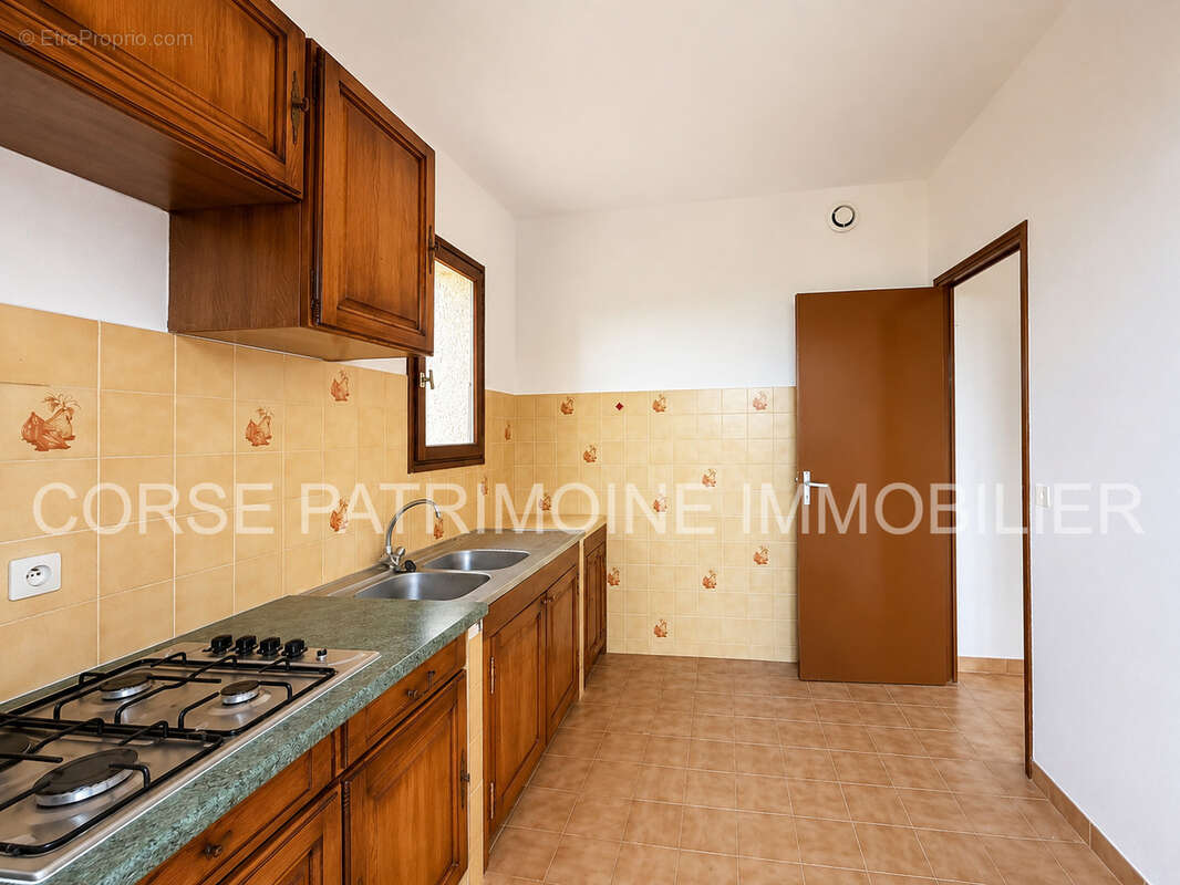 Villa aux multiples possibilités au coeur de Solenzara - photo 22