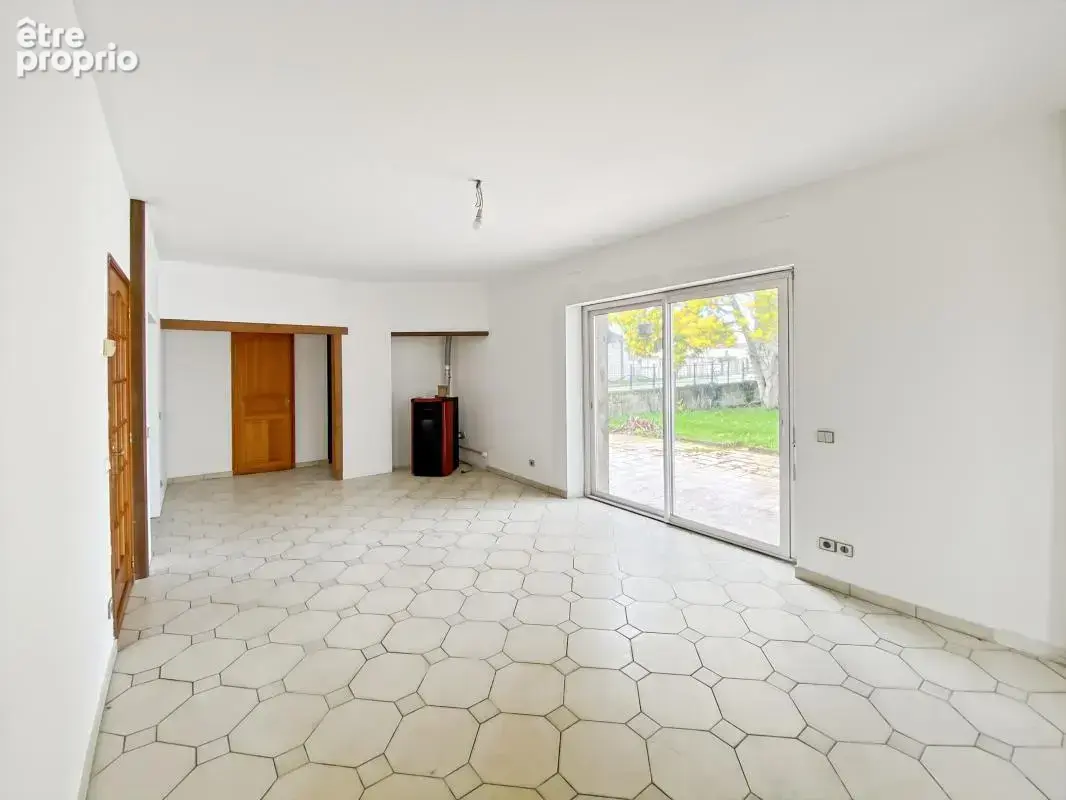 Maison 6 pièces 139 m² à vendre à Montendre (17130) - photo 2