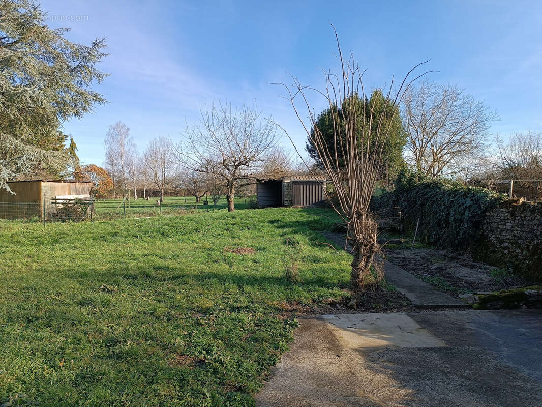 Maison à MORNAY-BERRY