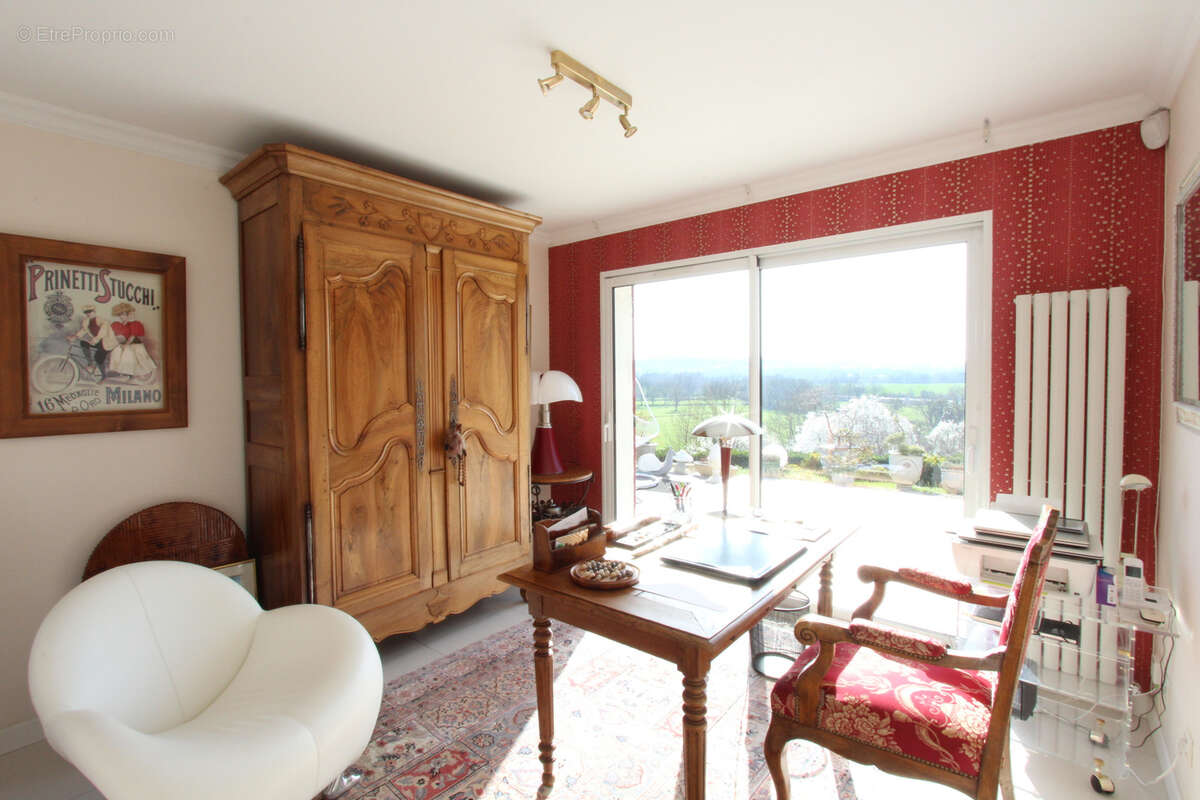 Maison à CHAULGNES