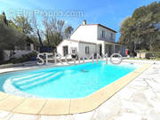 Maison à MONTAUROUX