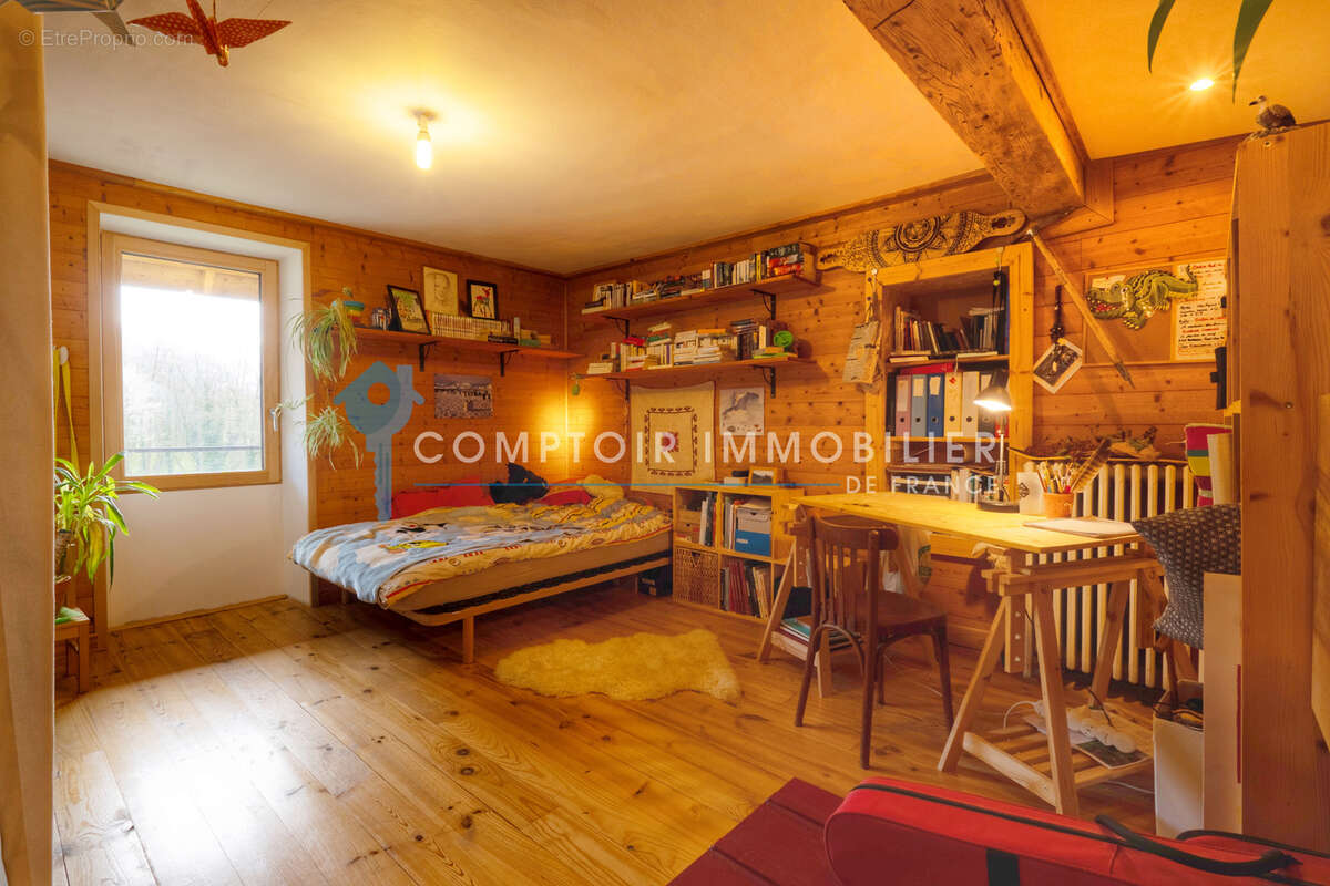 Maison à VAULNAVEYS-LE-HAUT