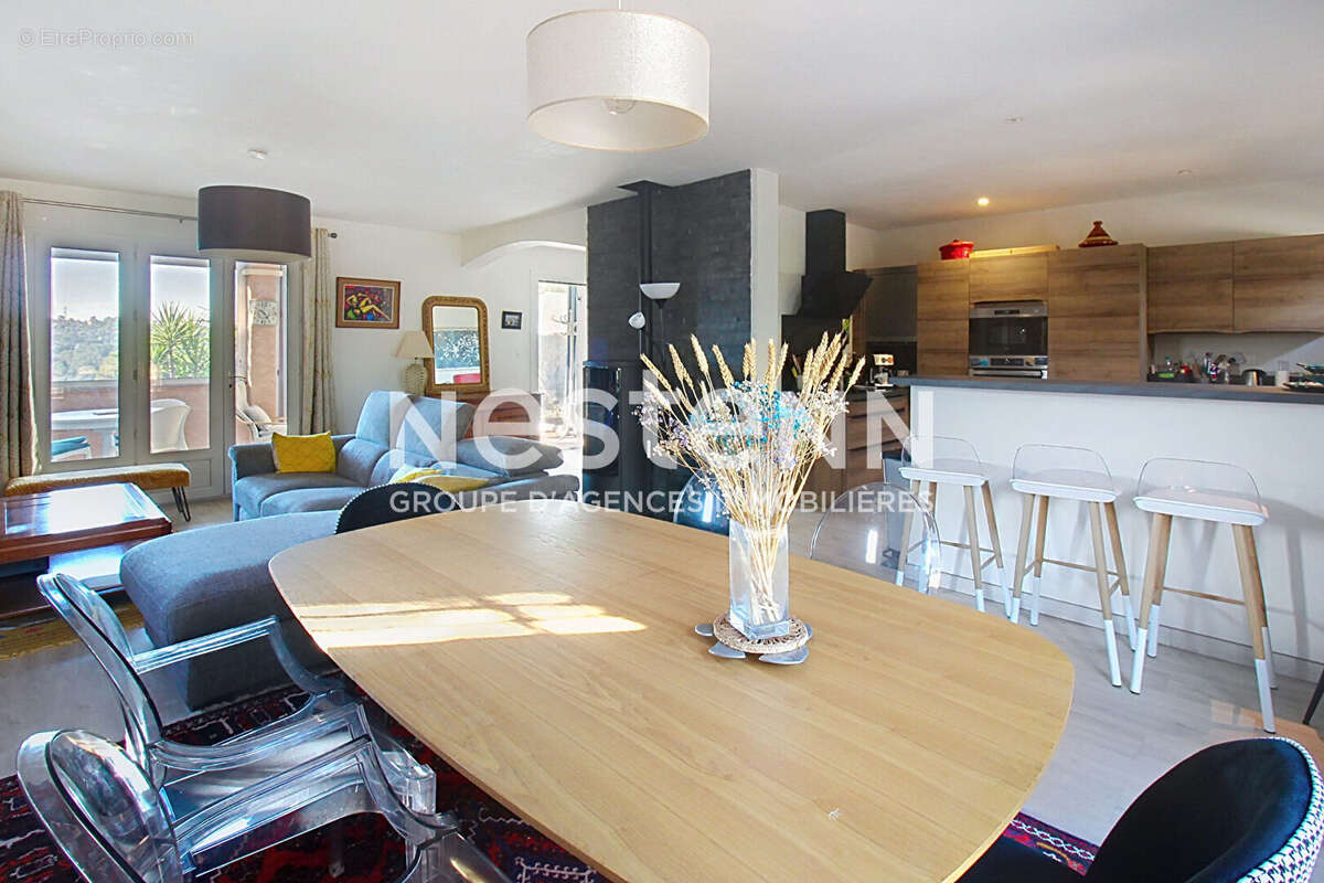 Maison à TRANS-EN-PROVENCE