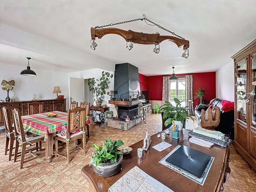 Maison à GRUGIES