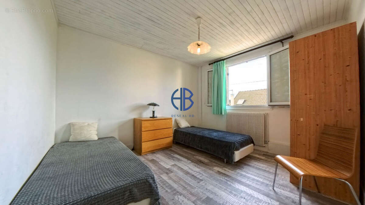 Maison à AULNAY-SOUS-BOIS