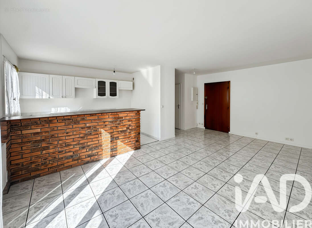 Photo 3 - Appartement à CHILLY-MAZARIN