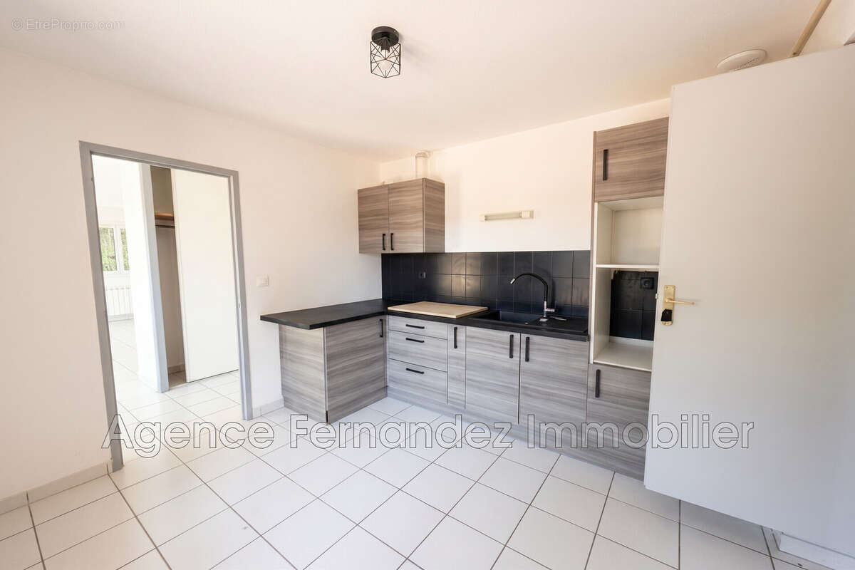 Maison 70 m² à Baugy  - photo 8