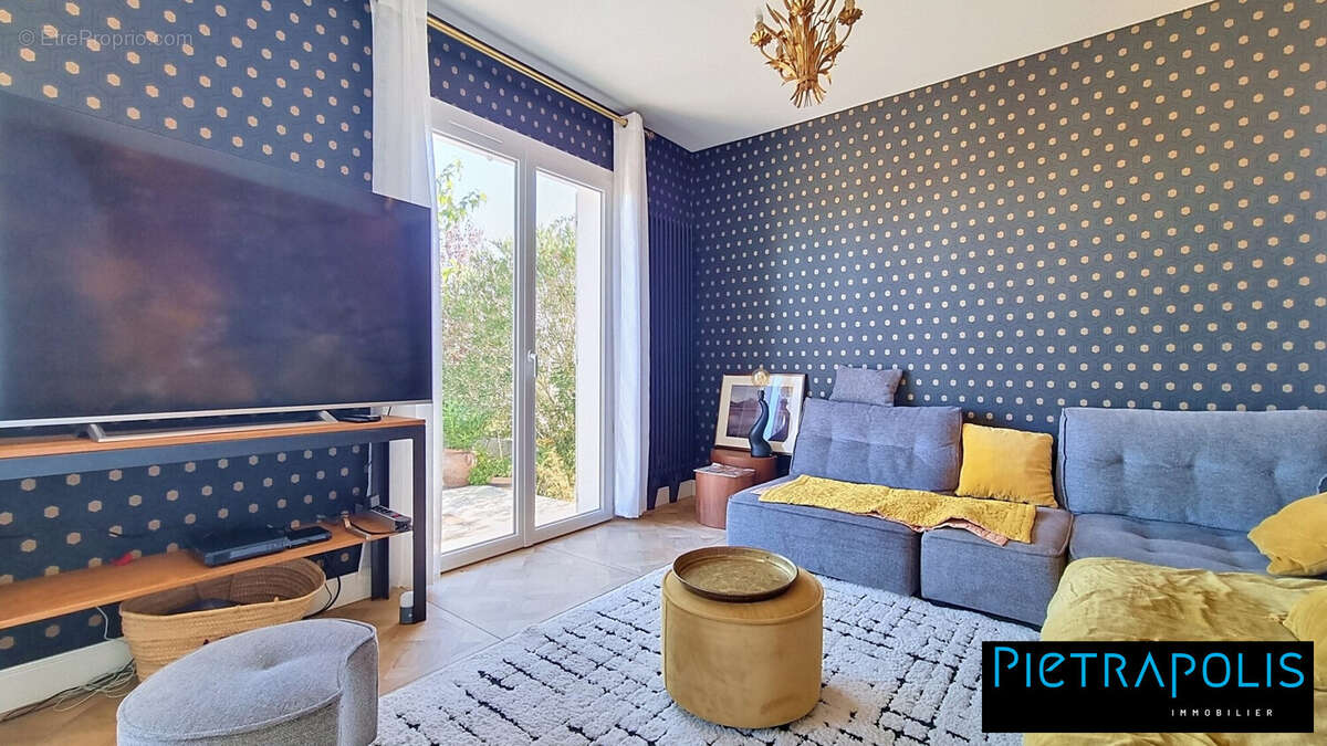 Maison 150 m² à La Boisse  - photo 6