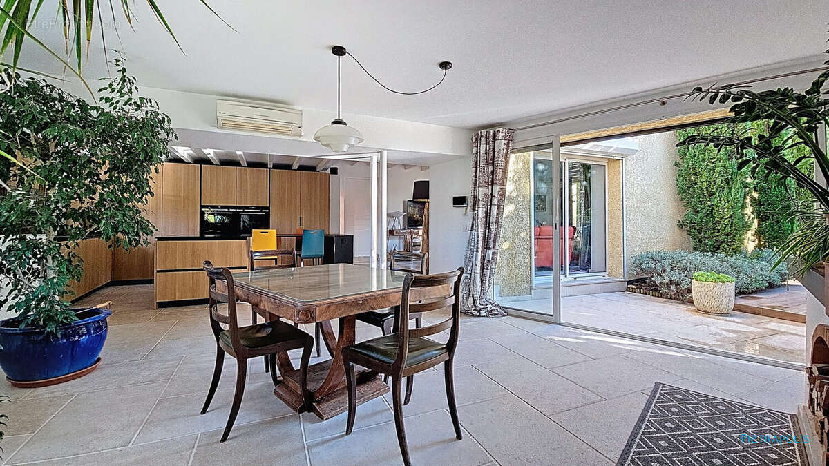 Maison à SAINT-JUST-CHALEYSSIN