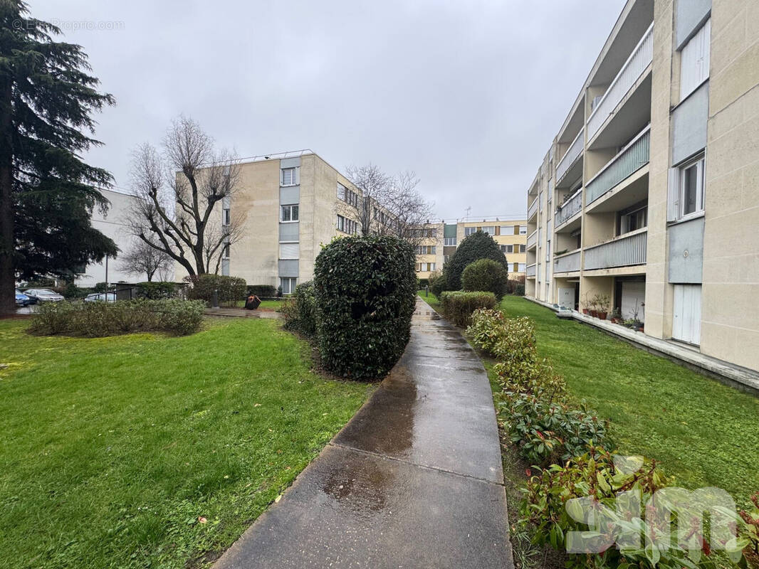 Appartement à CHELLES