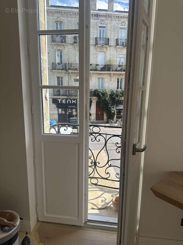 Appartement à BORDEAUX