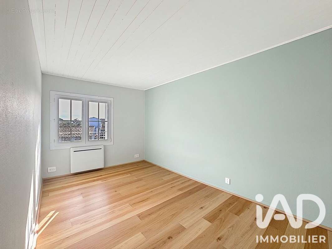 Maison 122 m² à La Couarde-Sur-Mer  - photo 9
