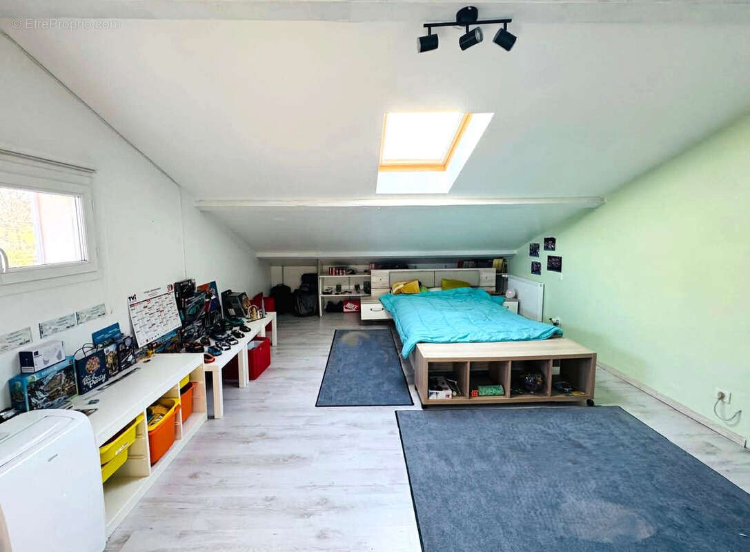 Maison à JOSSE