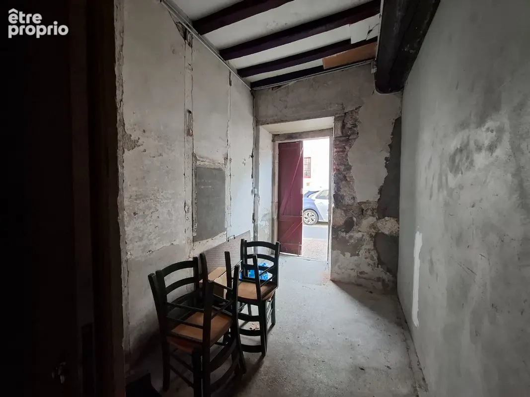 URRUGNE Bourg A rénover: Appartement mansardé de 136.96 m2 et cave - photo 9