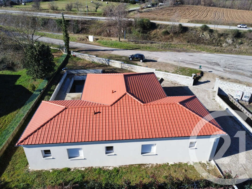 Maison à PEAUGRES