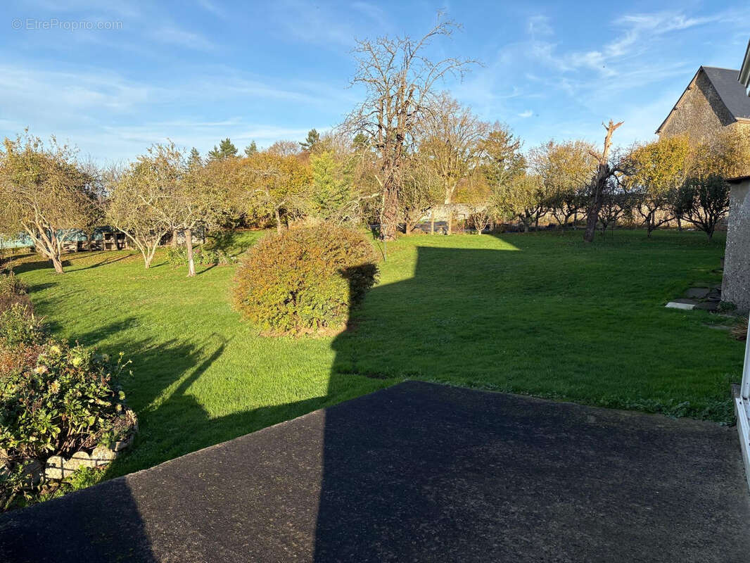 Appartement à OISSEAU