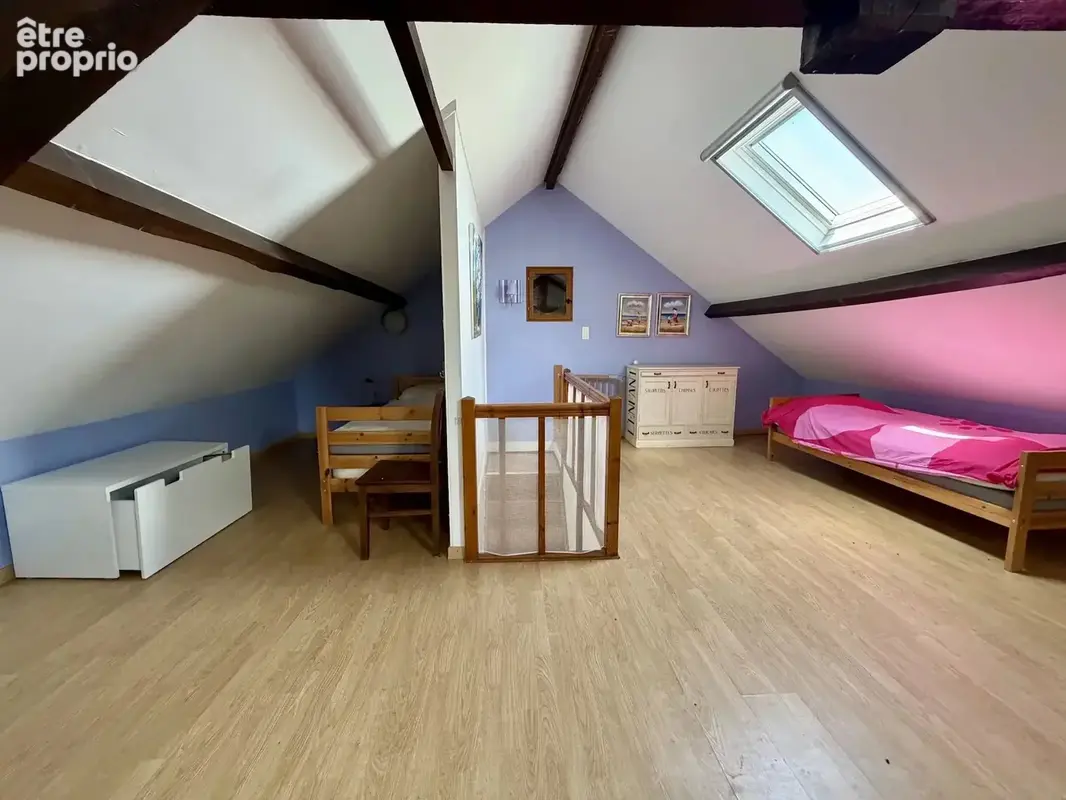Grand ensemble, entièrement isolé avec 1,4 hectare à vendre près de Remilly - photo 46