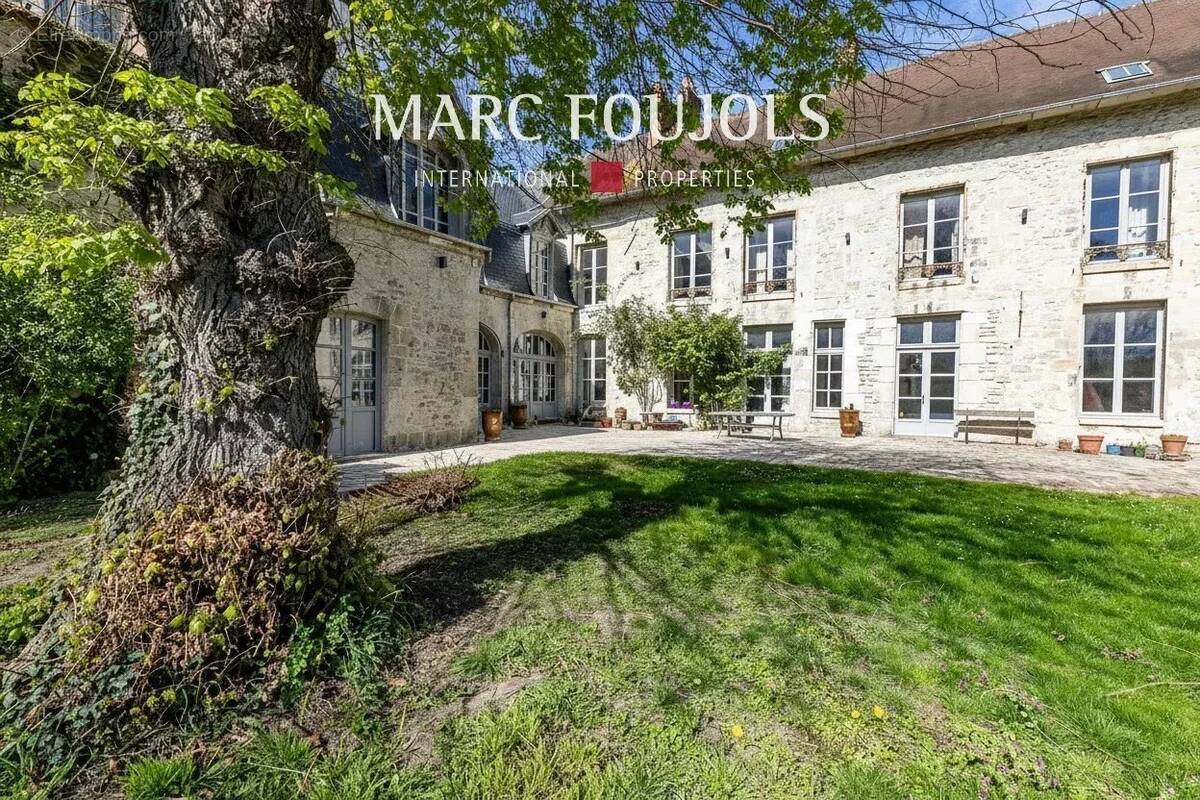 Maison à SENLIS