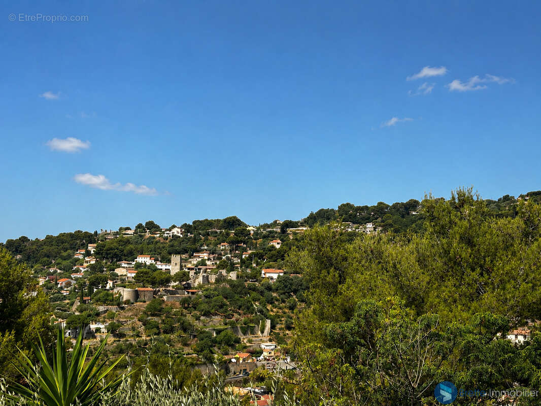 Ollioules - villa de 110m2 dans lotissement au calme - garage - photo 2