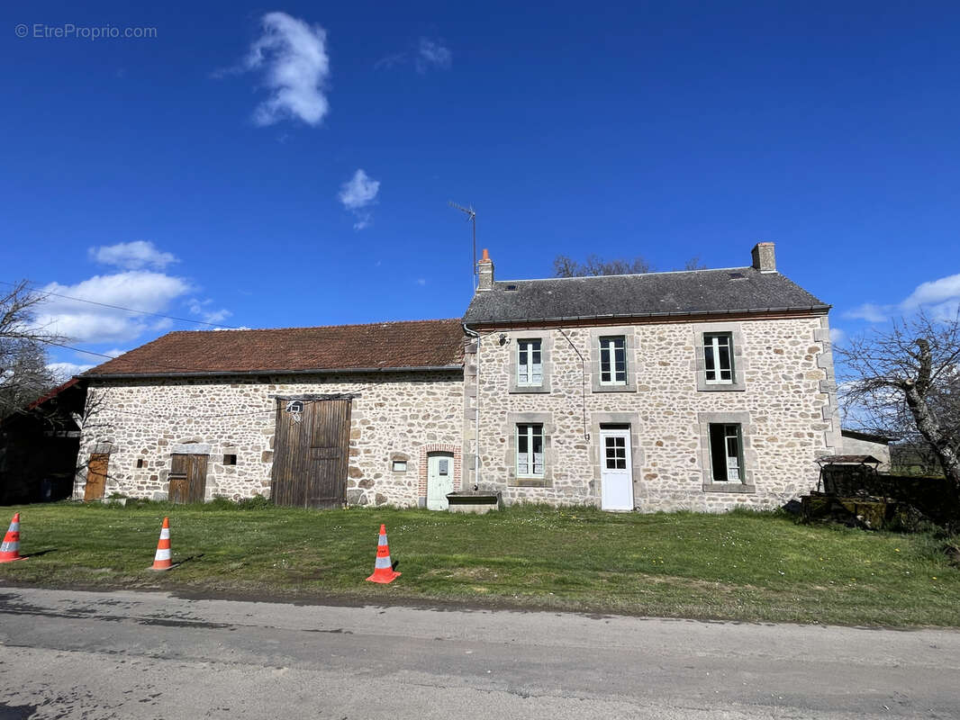 Maison à MARCILLAT-EN-COMBRAILLE