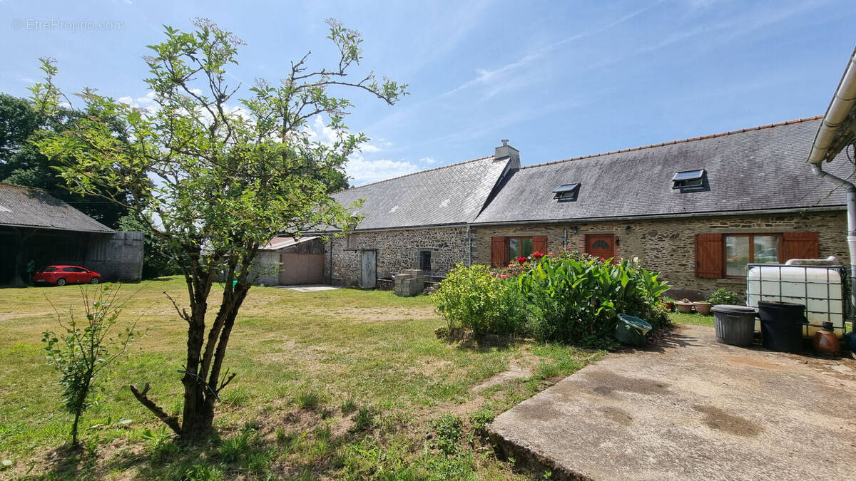 Maison à SAINT-BARNABE