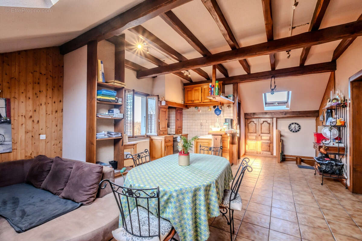 Maison à BONS-EN-CHABLAIS