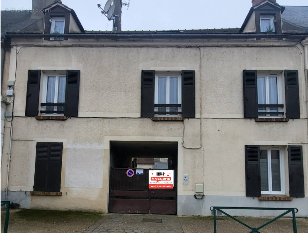 Appartement à ANGERVILLE