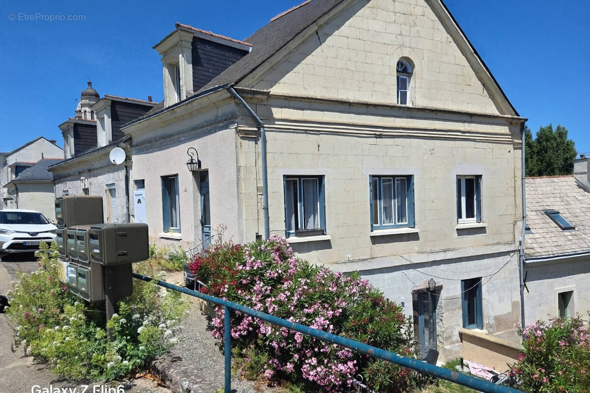 Maison à SAINT-CLEMENT-DES-LEVEES