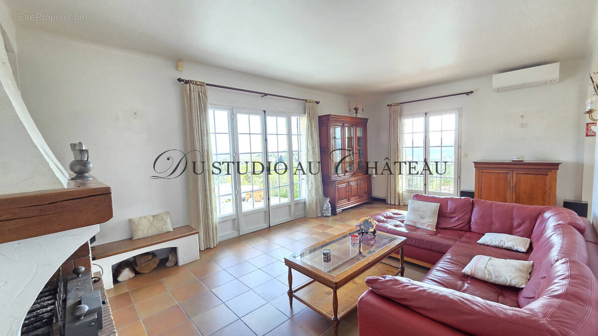Maison à CAGNES-SUR-MER