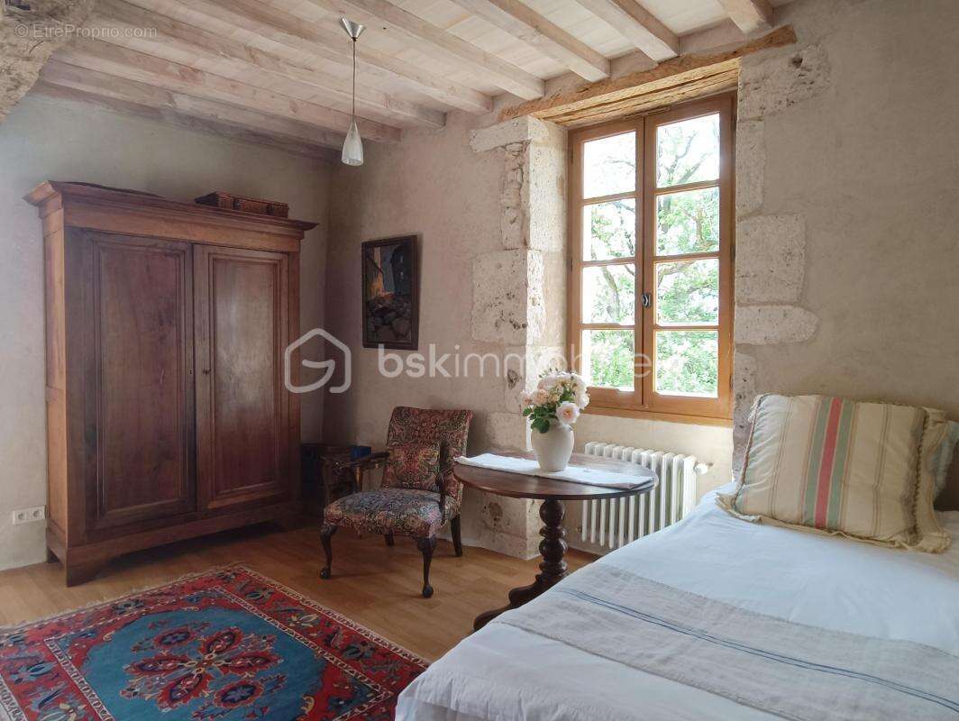 Maison à SAINT-LEONARD
