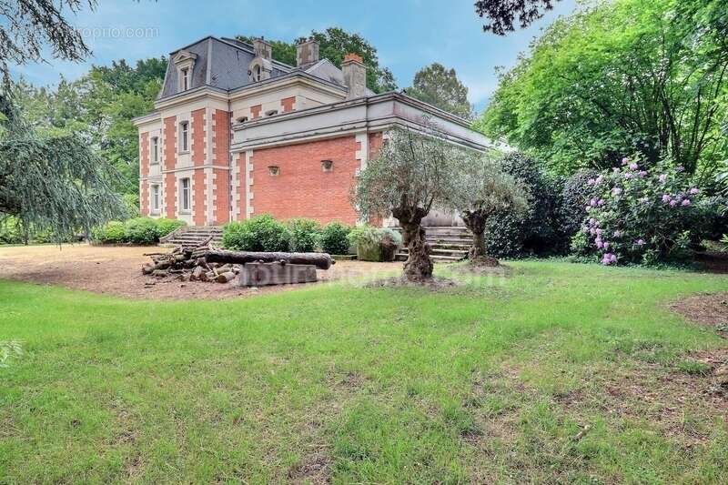 Maison à LA CHAPELLE-SUR-ERDRE