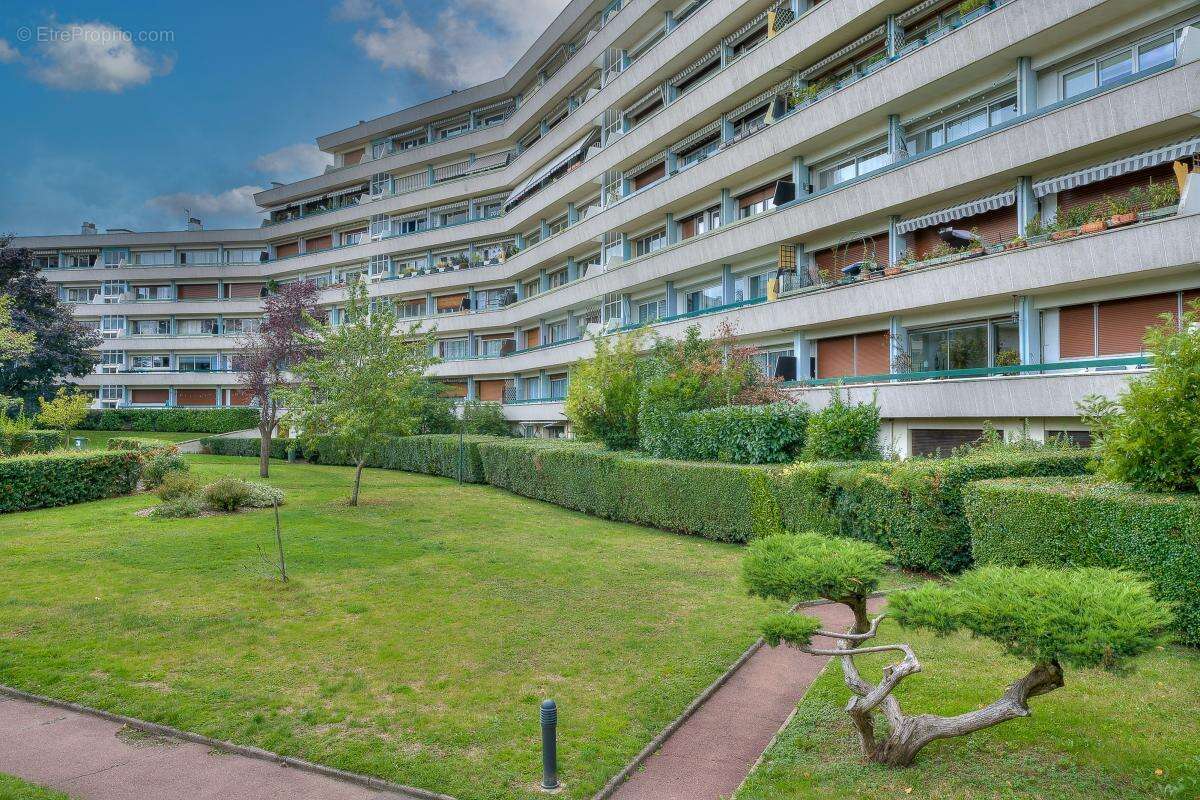 Appartement à CHATENAY-MALABRY