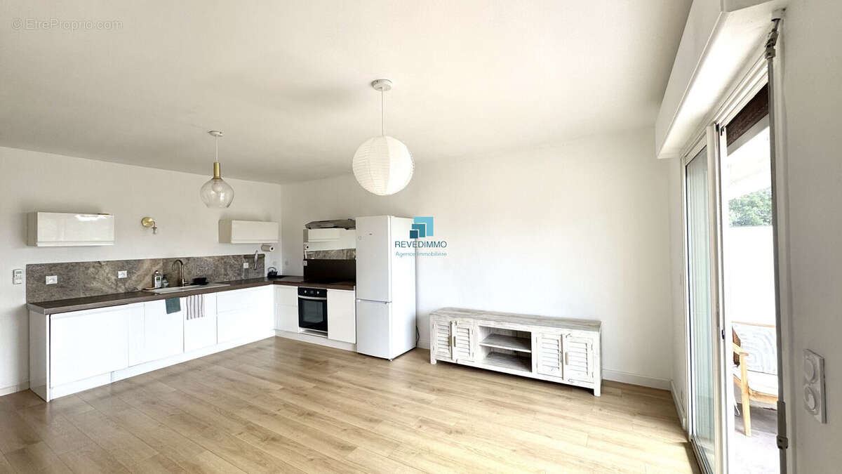 Appartement à FREJUS