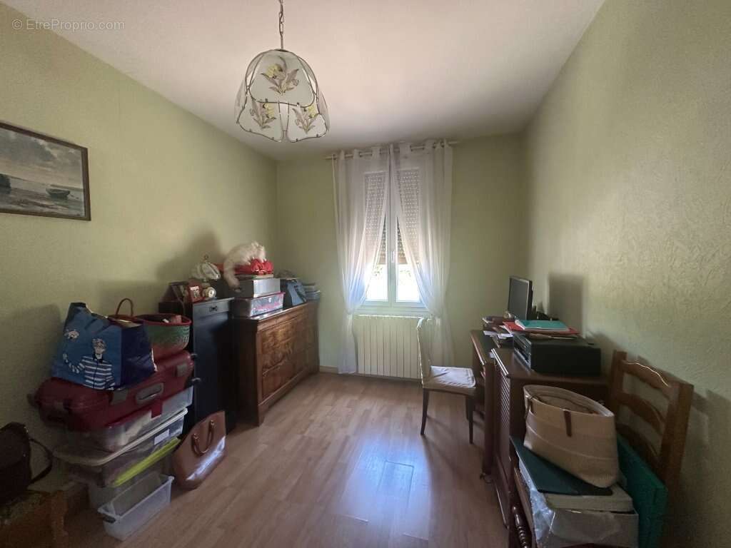 Appartement à PARAY-LE-MONIAL