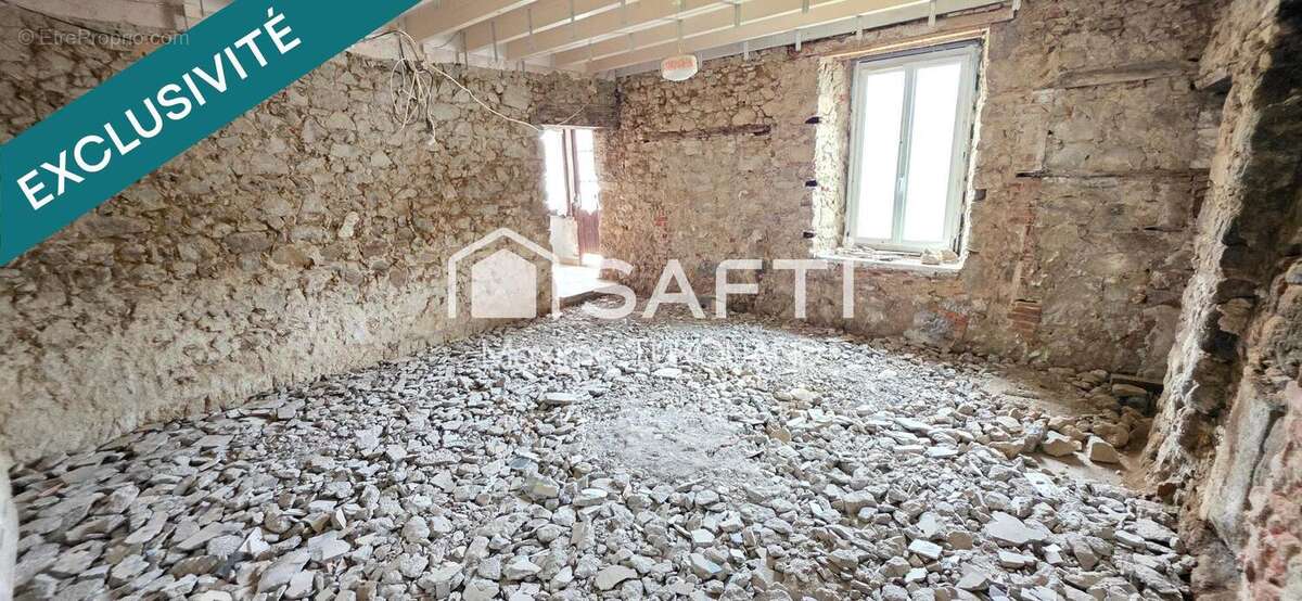 Photo 4 - Maison à NUEIL-LES-AUBIERS