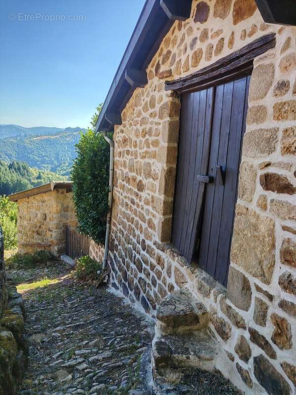 Maison en pierres à vendre 7 pièces SAINT MARTIN DE VALAMAS (07) - photo 26