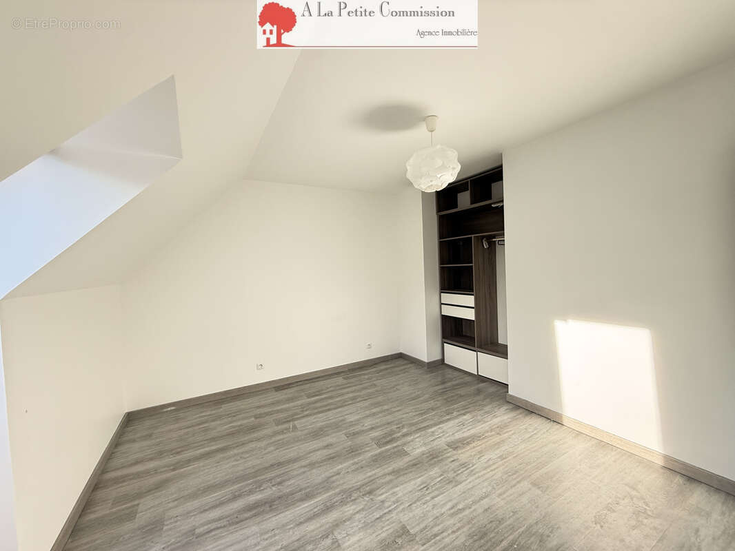 Maison à NOGENT-LE-PHAYE