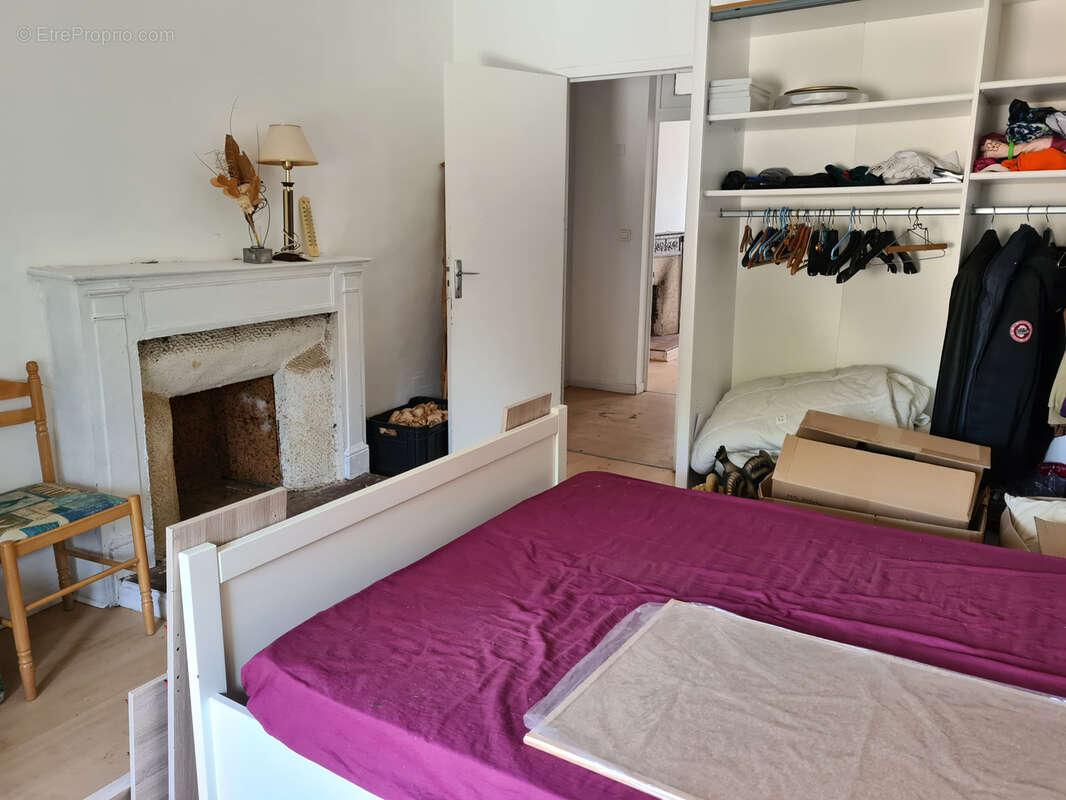 Immeuble de plus de 225m2 en plein centre-ville de guingamp! - photo 6