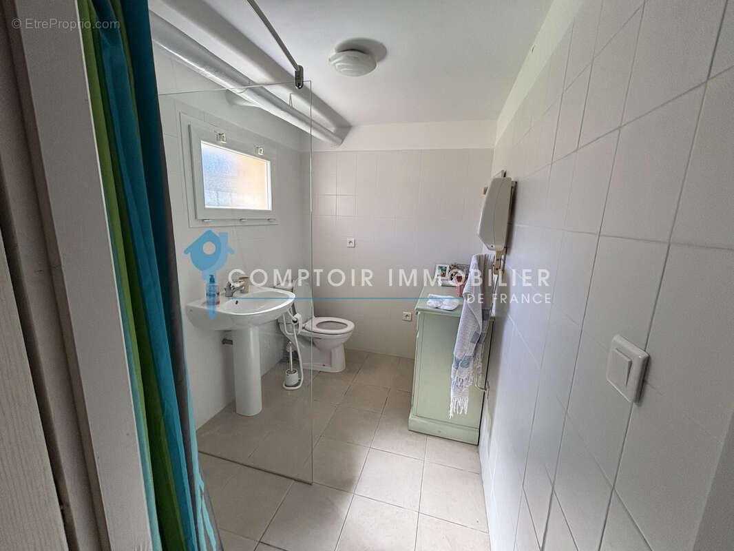 PERIPHERIE UZES : Maison P8 sur beau terrain arboré - photo 16