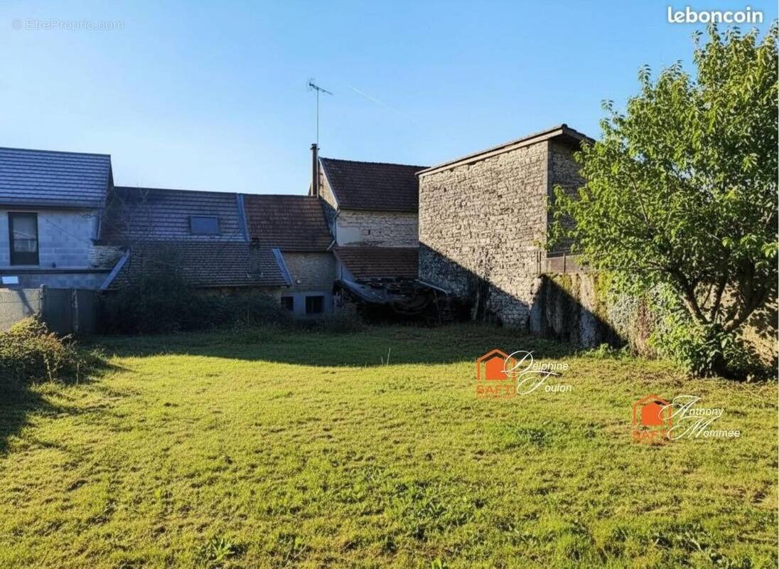 Photo 1 - Maison à PORCIEU-AMBLAGNIEU
