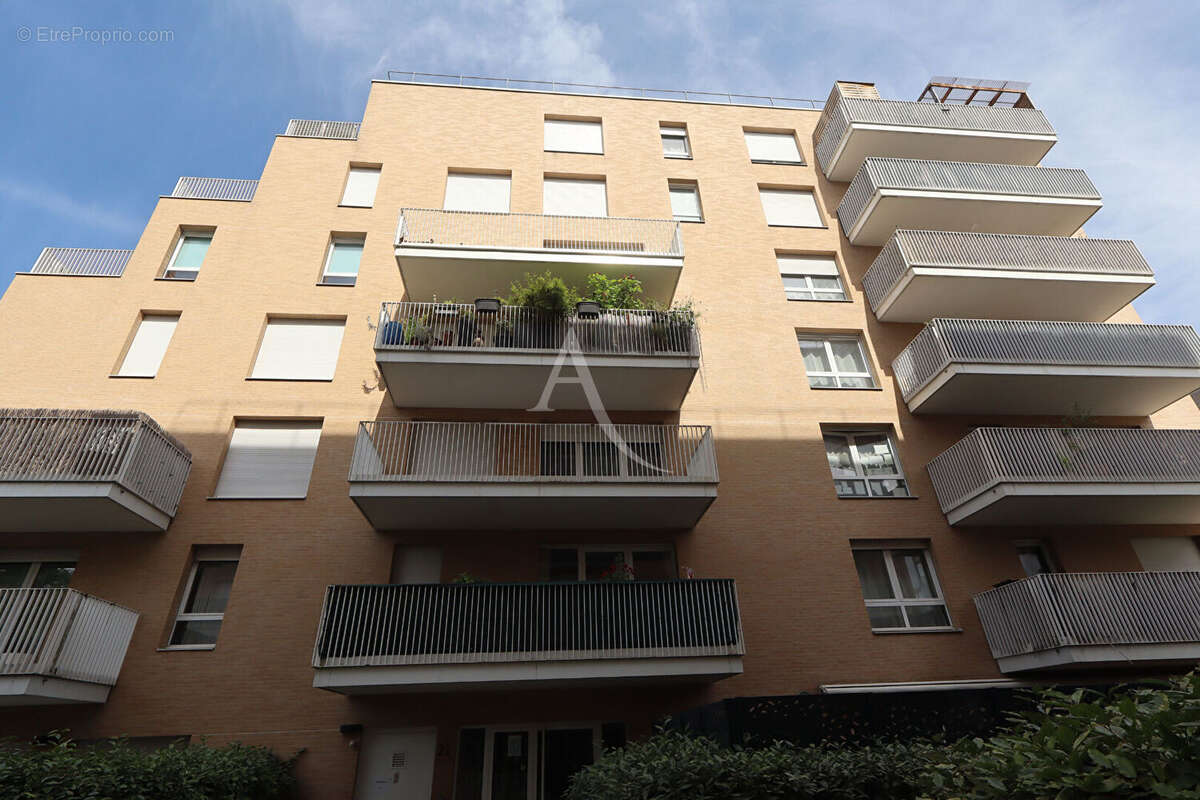 Appartement Romainville 5 pièce(s) 100 m2 - photo 10