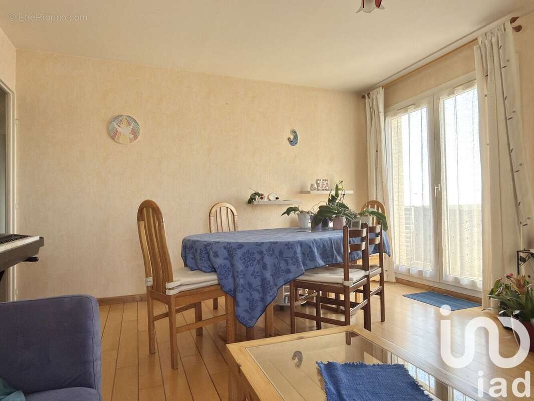 Photo 4 - Appartement à EPINAY-SUR-ORGE